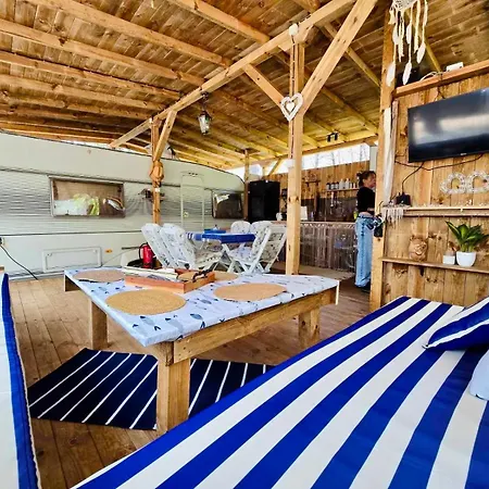 Camping каравана Coco Bongo Tjernomorets